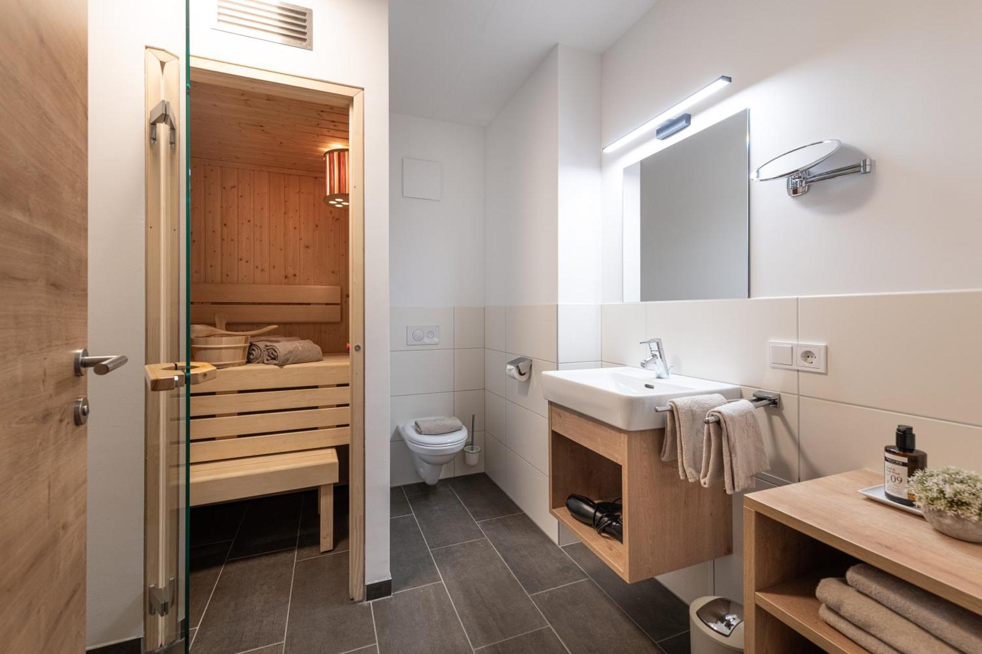 Alpenparks Montana Apartments Matrei in Osttirol Dış mekan fotoğraf